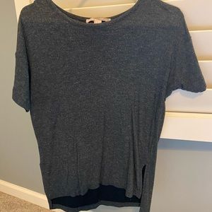 Forever 21: Grey t-shirt